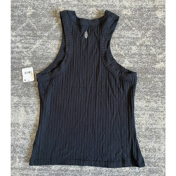 FP Movement Womens S Tank Black Ribbed Crop High Neck NWT K7 - Picture 2 of 9